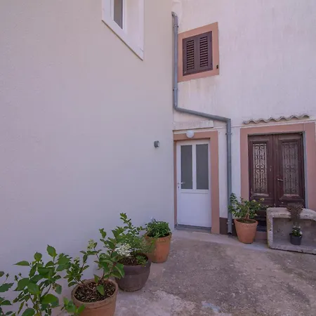 Marija * וולי לוסיניי